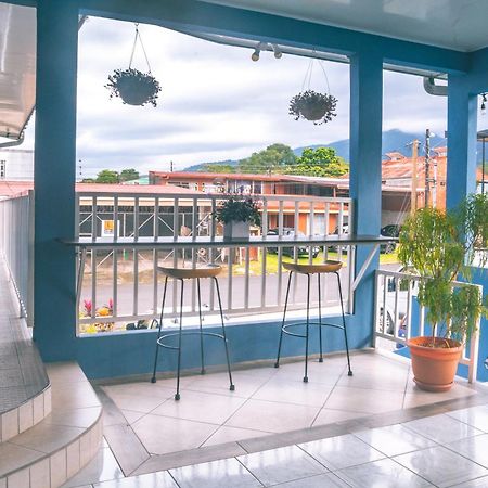 Hotel Alicia La Fortuna Екстер'єр фото