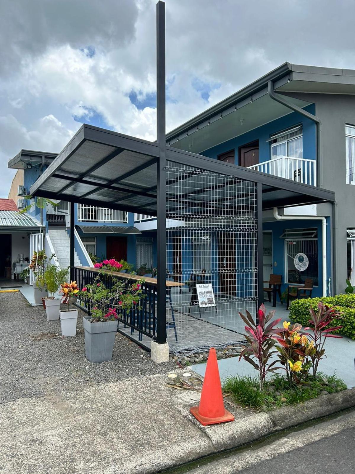 Hotel Alicia La Fortuna Екстер'єр фото